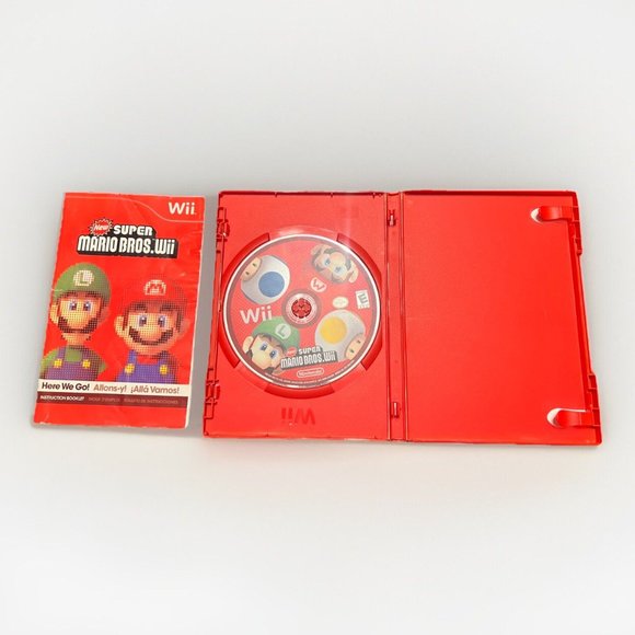 Nintendo Super Mario Bros. (Wii, 2009) With Manual Tested - Picture 4 of 4